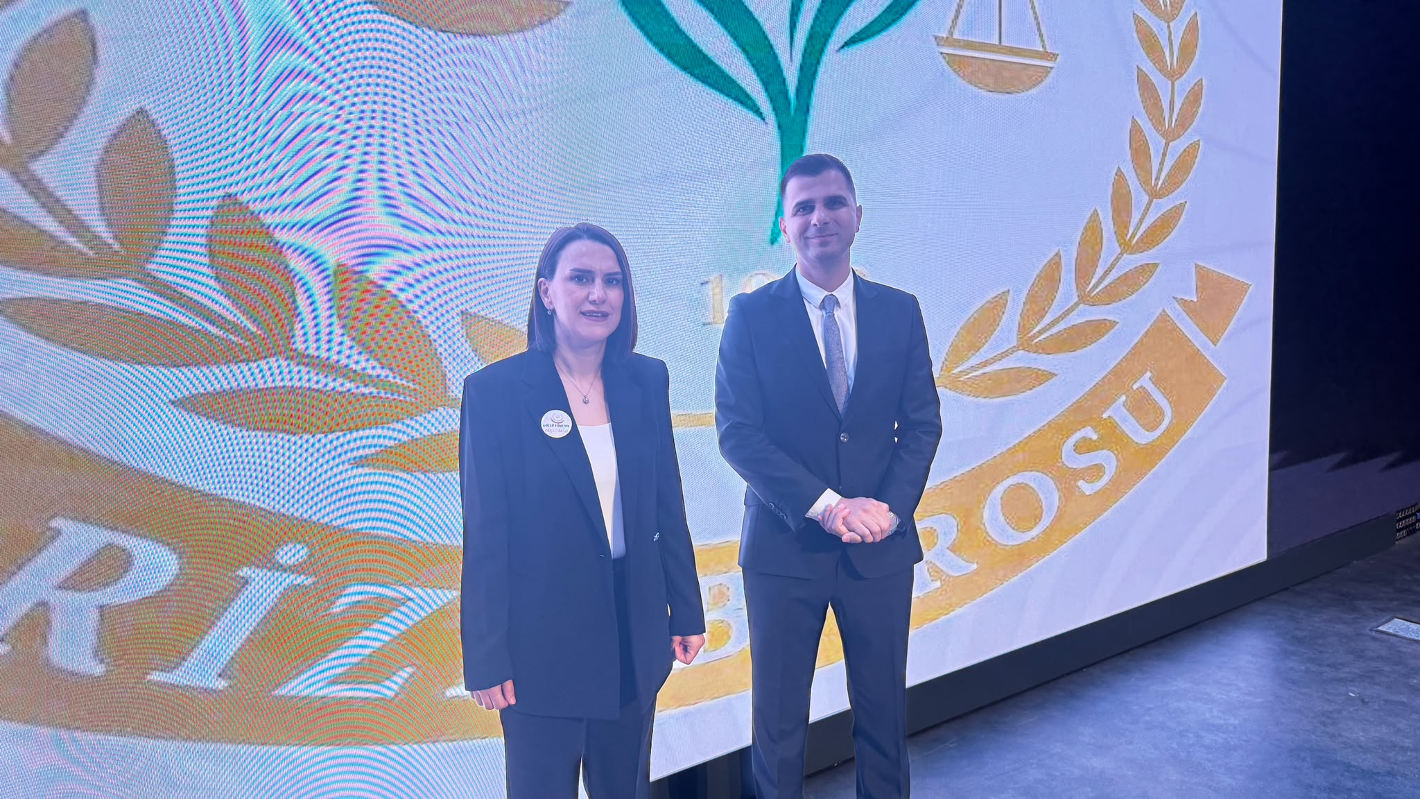 rize-barosunda-ilk-kez-bir-kadin-adayin-yaristigi-baro-secimlerinde-av-handan-demircan-kulaksiz-ile-av-mehmet-can-tufekci-yeni-baro-baskani-secilebilmek-icin-yarisacak-9.png
