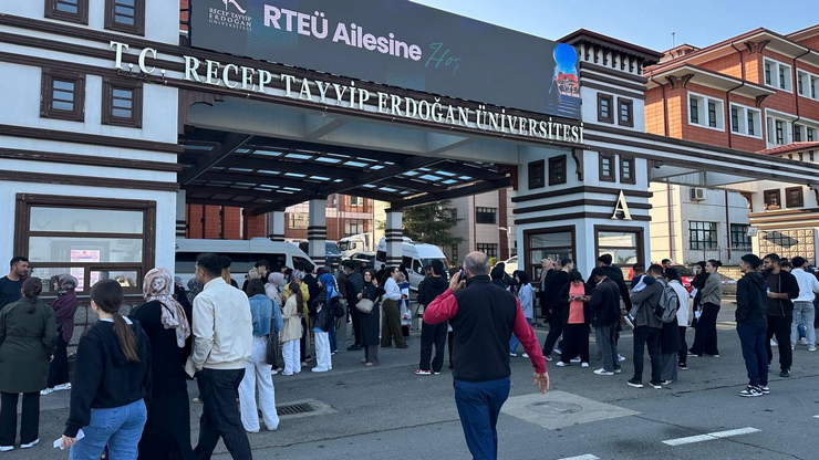 olcme-secme-ve-yerlestirme-merkezi-osym-tarafindan-duzenlenen-2026-kamu-personel-secme-sinavi-ortaogretim-kpss-ortaogretim-tum-yurtta-oldugu-gibi-rizede-de-buyuk-bir-heyecana-s-3.png