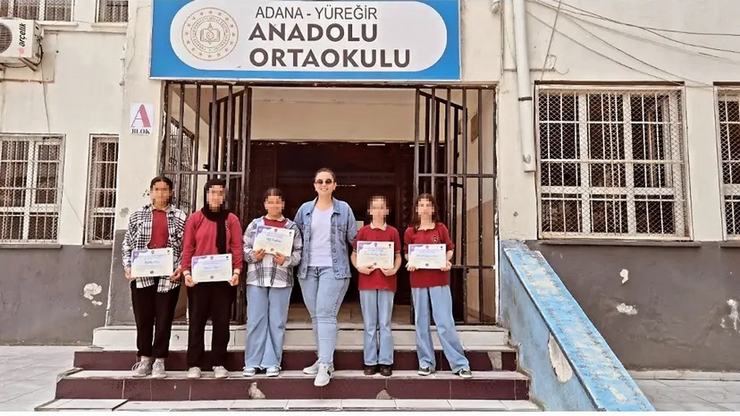 adanada-ogretmen-emine-cagri-karabacakin-35-yasami-gecen-yil-siddetli-oksuruk-sikayetiyle-hastaneye-basvurmasi-sonucu-degisti.png