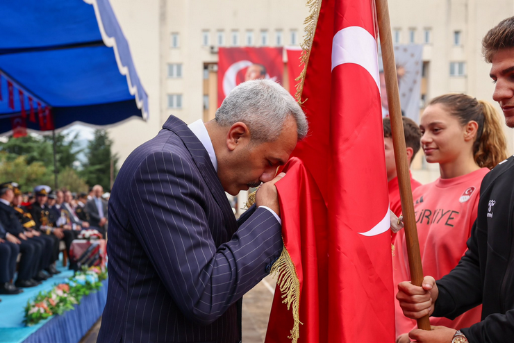 rizede-cumhuriyetin-103-yili-kutlandi-9.png