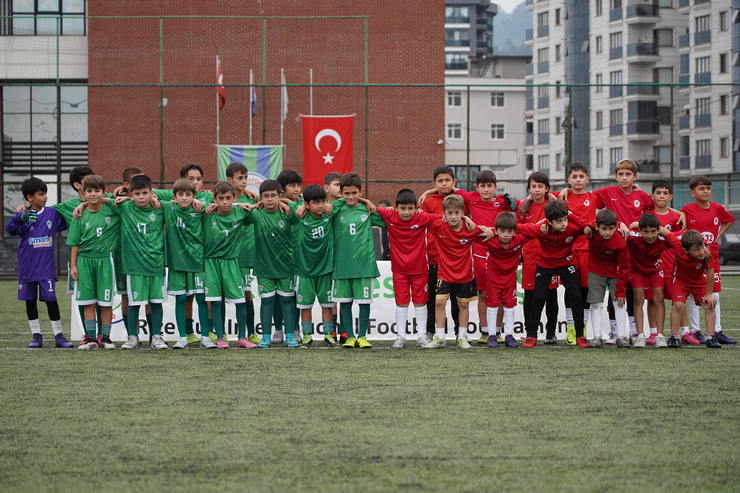 aykur-rizespordan-cumhuriyet-bayramina-yakisir-turnuva-6.png