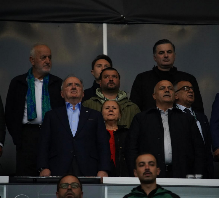 trendyol-super-ligin-10-haftasinda-kocaelispor-ile-caykur-rizespor-a-s-kocaeli-stadyumunda-karsilasti-25.png