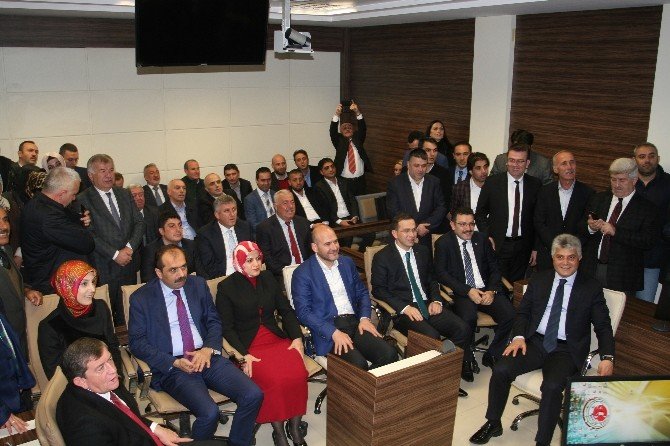 Ak Parti Trabzon Milletvekilleri Mazbatalarını Aldı