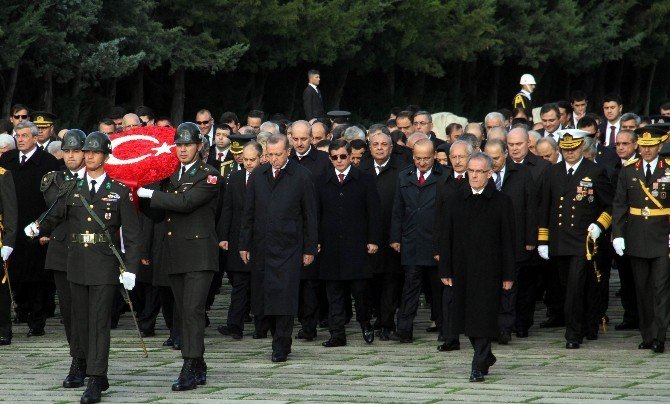 Devletin Zirvesi Anıtkabir’i Ziyaret Etti