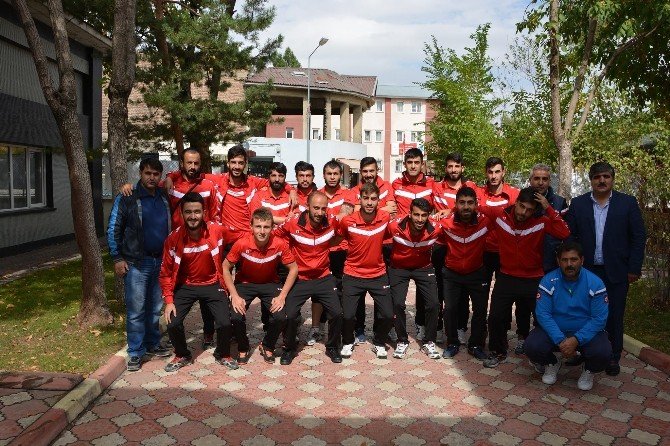 Aşkale’de Hedef 3 Puan