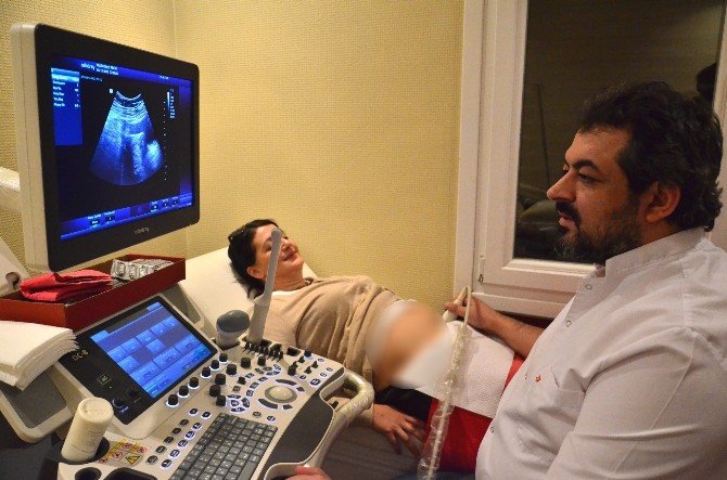 Kilo Aldığını Sandı, Rahminden 4,5 Kiloluk Kitle Çıktı