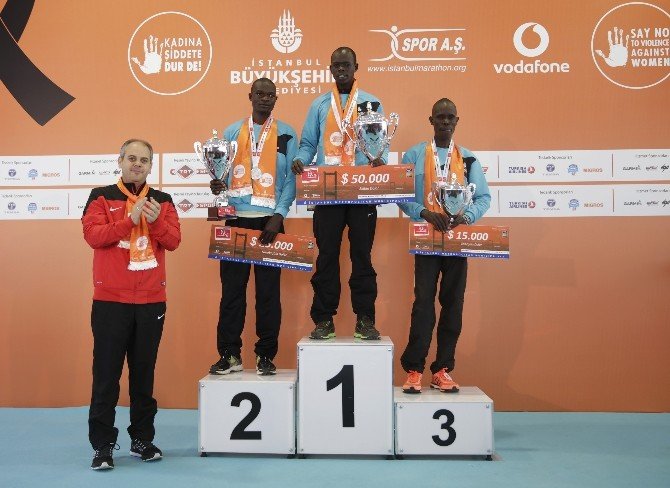 37. Vodafone İstanbul Maratonu’nda Ödüller Dağıtıldı