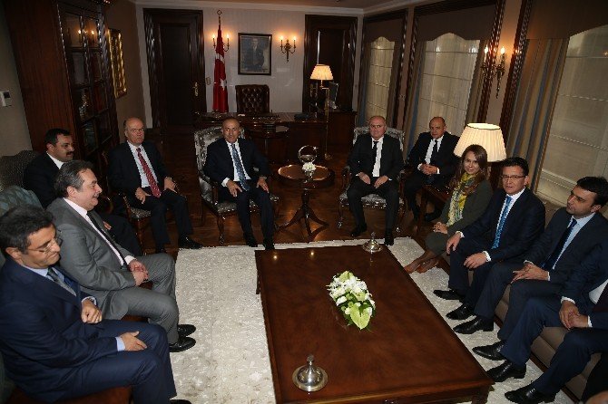 Dısişleri Bakanlığında Devir Teslim Töreni