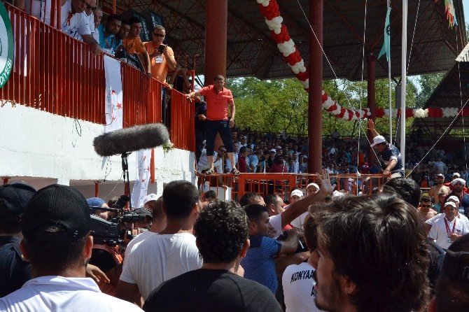 Kırkpınar’da Saha Karıştı