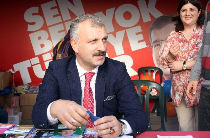 Ak Partili Saral: “Biz El Uzattık, Bahçeli Elini Yumruk Yaptı”