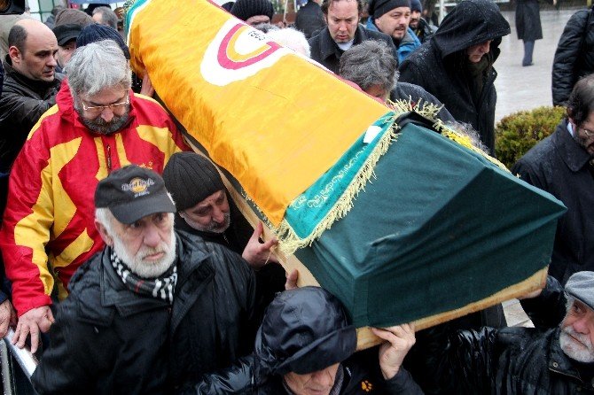 Suat Mamat Son Yolcuğuna Uğurlandı