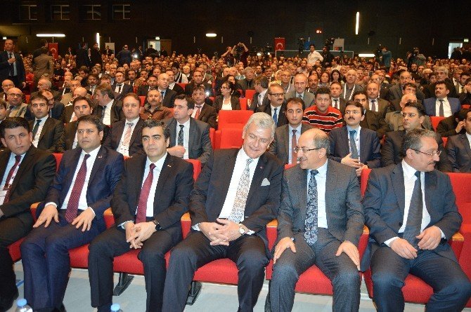 Bakan Bozkır ‘Sivil Toplumla Diyalog Toplantısı’na Katıldı
