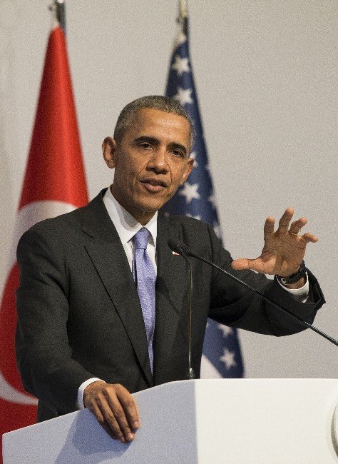 Obama: “Mültecilere Müslüman Hristiyan Ayrımı Yapmak Utanç Vericidir”