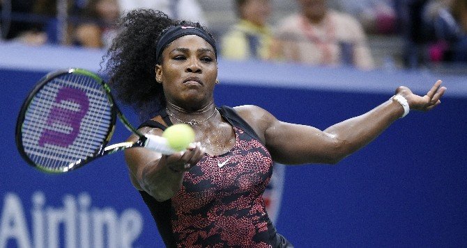 Serena Wıllıams, Ablasını Yenerek Yarı Finale Yükseldi