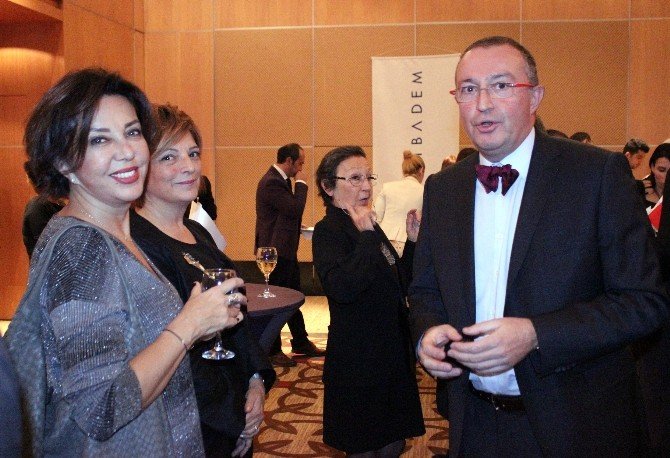 Acıbadem Ankara Hastanesi Omurga Ve Omurilik Sağlığı Merkezi Hizmete Girdi