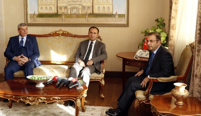 Adalet Bakanı Bekir Bozdağ, Antalya’da