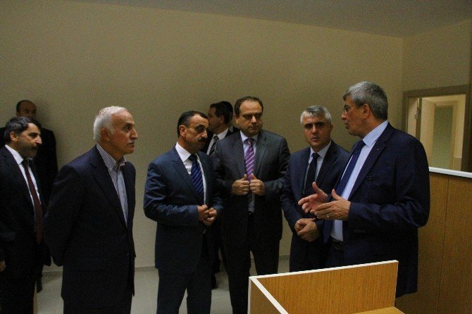 Adalet Bakanı İpek, Samsun’daki Kurumları Ziyaret Etti