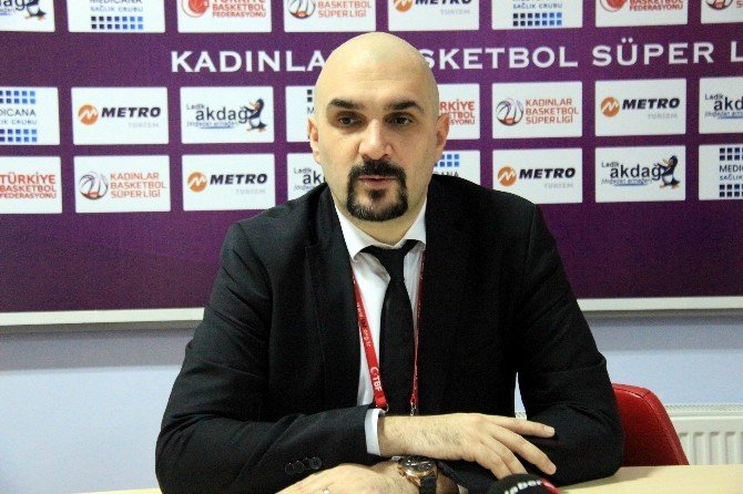 Artun: “Hakem Üçlüsü Rezaletti”