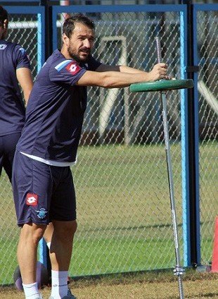 Adana Demirspor’da İki Oyuncu İle Yollar Ayrıldı