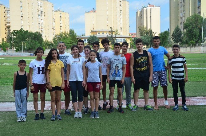 Adana Gençlikspor Atletleri Final Yarışmaları İçin Ankara’ya Gitti