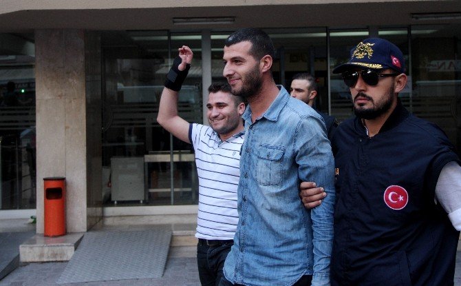 Sansasyonel Eylem Planı Yapan 4 Kişi Yakalandı