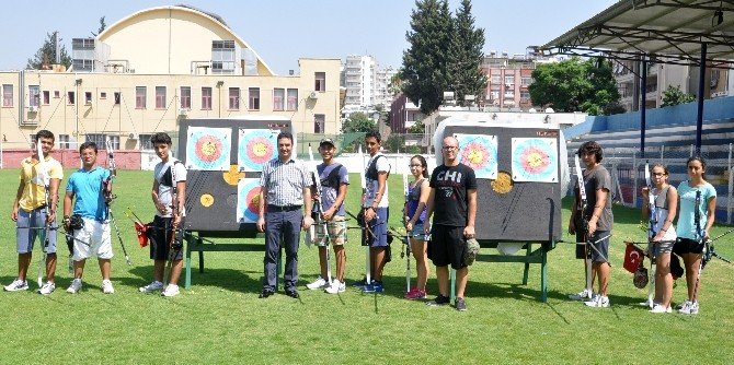 Adanalı Minik Okçular Türkiye Finallerine Hazırlanıyor