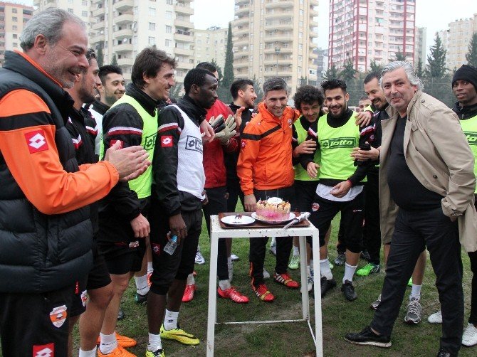 Adanasporlu Oğuzhan Türk İlk İdmanına Çıktı