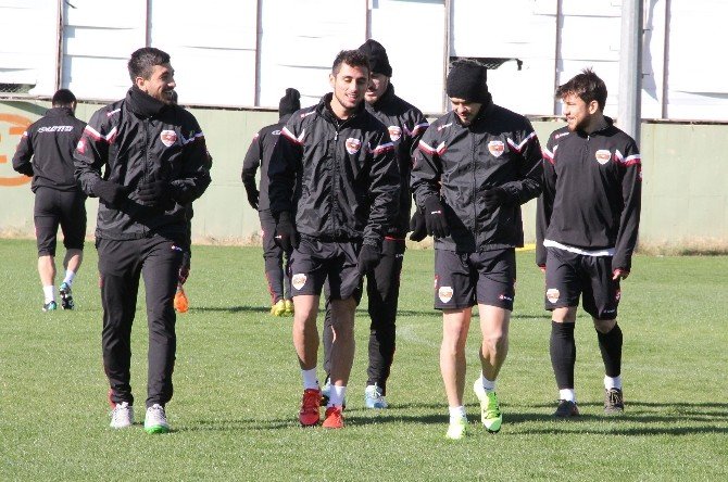 Adanaspor’da Gözler Kupaya Çevrildi