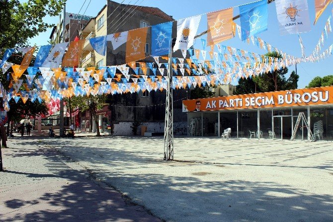 Ak Parti Ve Mhp Yan Yana Seçim İrtibat Bürosu Açtı