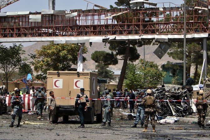 Kabil Havalimanı’ndaki İntihar Saldırısında Ölü Sayısı 5’e Yükseldi