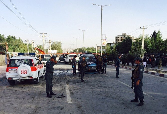 Kabil’de Bomba Yüklü Araçla Saldırı: En Az 3 Ölü, 18’den Fazla Yaralı