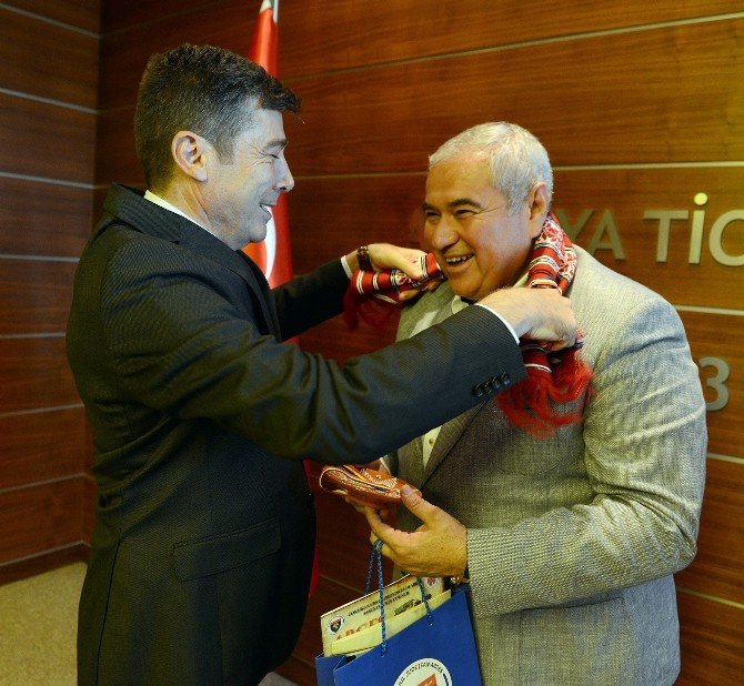 Romanya’dan Atso’ya İş Birliği Teklifi