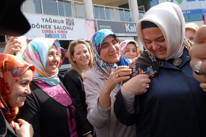 Aile Ve Sosyal Politikalar Bakanı Ayşen Gürcan: