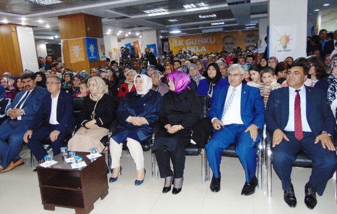 Aile Ve Sosyal Politikalar Bakanı Prof.dr. Ayşen Gürcan: