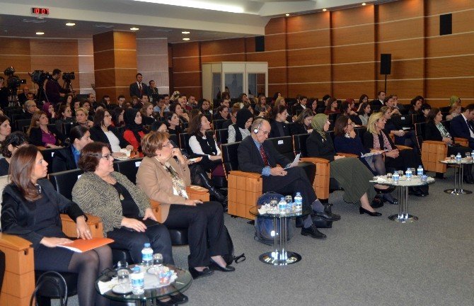 Bakan Ramazanoğlu: “Kadınlar Mağduriyete Uğrayan Kişilik Olarak Değil, Başarılı Çalışmalarıyla Gündeme Gelmelidir”