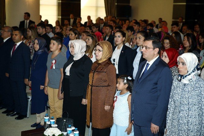 Emine Erdoğan’dan Şehit Çocuklarına Bayram Hediyesi