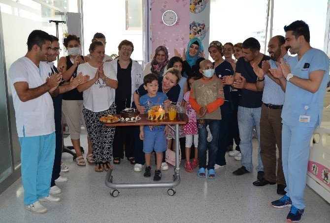 Minik Ulaş Lösemiyi Yendi