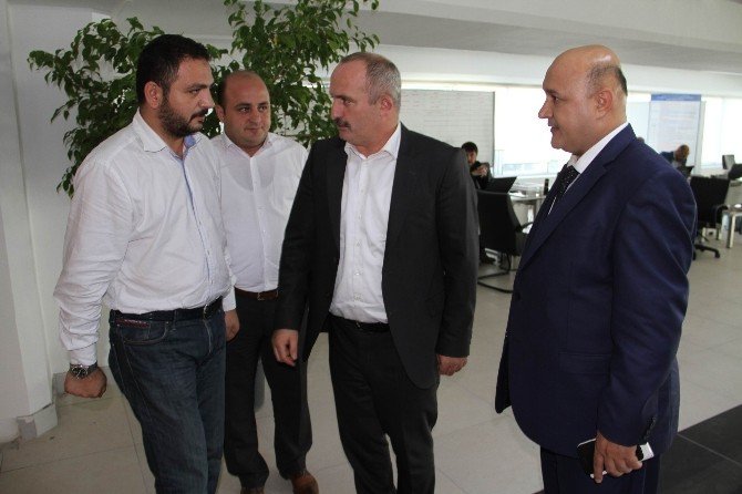 Ak Partili Resul Kurt: “Terör Örgütüne Sırtını Dayayanlara Prim Vermeyelim”