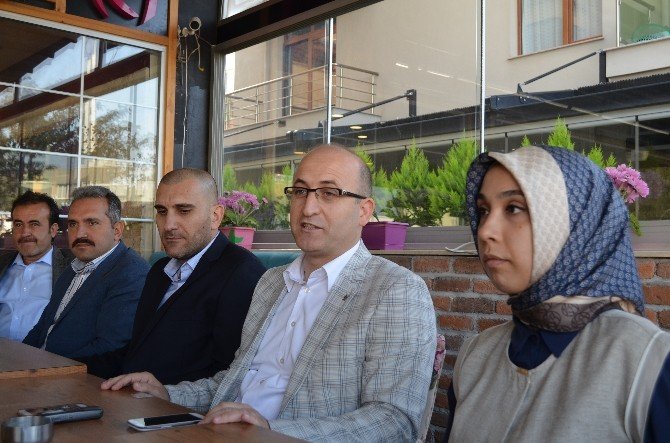 Ak Parti Aliağa Teşkilatı, Milletvekili Adayları Ve Basın Bir Araya Geldi