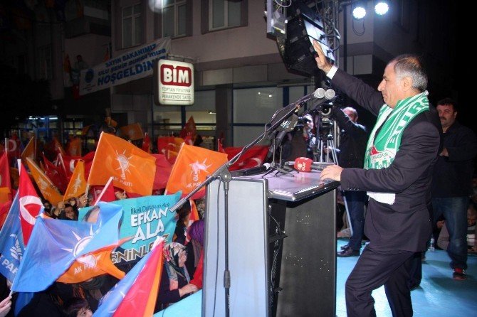 Efkan Ala : “Bir Direksiyonda Üç Kişi Oturmaz”