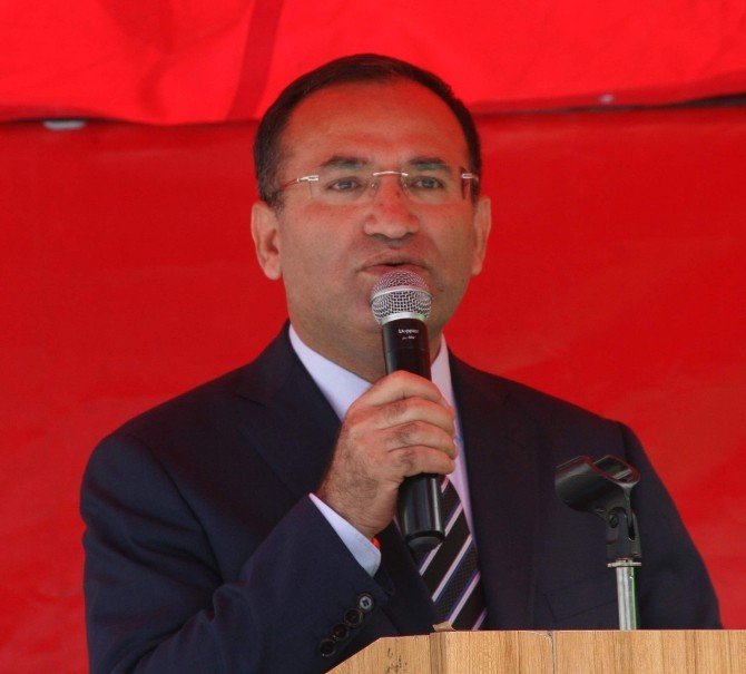 Ak Parti Genel Başkan Yardımcısı Bekir Bozdağ: