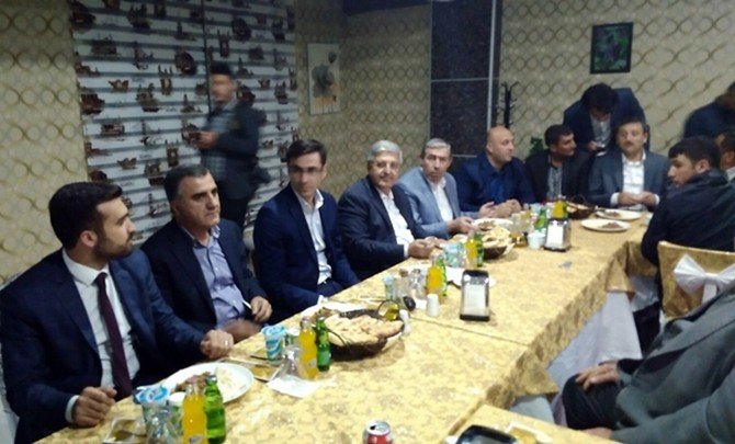 Ak Parti Genel Başkan Yardımcısı Vedat Demiröz Üniversite Öğrencileriyle Buluştu