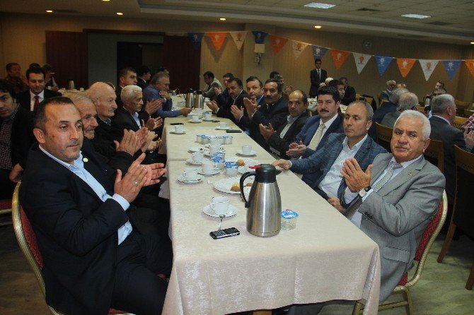 Chp’den İstifa Eden İl Genel Meclisi Üyesi Ak Parti’ye Geçti