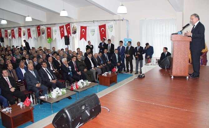 Ak Parti Genel Başkan Yardımcısı Mehmet Ali Şahin: