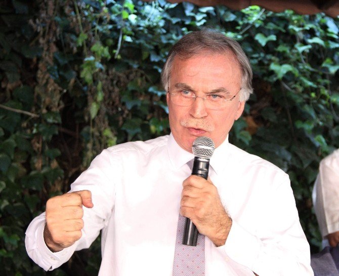 Ak Parti Genel Başkan Yardımcısı Mehmet Ali Şahin:
