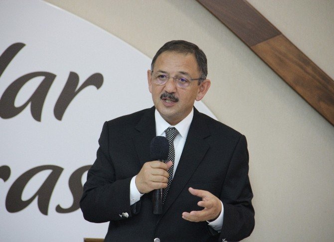 Ak Parti Genel Başkan Yardımcısı Mehmet Özhaseki: