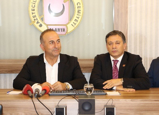 Ak Parti Genel Başkan Yardımcısı Çavuşoğlu Alanya’da