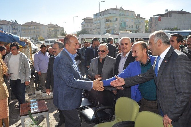 Ak Parti Genel Başkan Yardımcısı Mevlüt Çavuşoğlu: