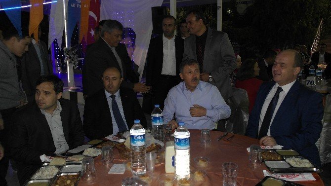 Ak Parti Genel Başkan Yardımcısı Selçuk Özdağ: