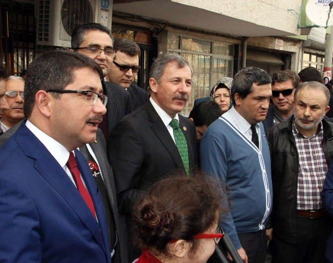 Görme Engellilere Reçeteyle Beyaz Baston